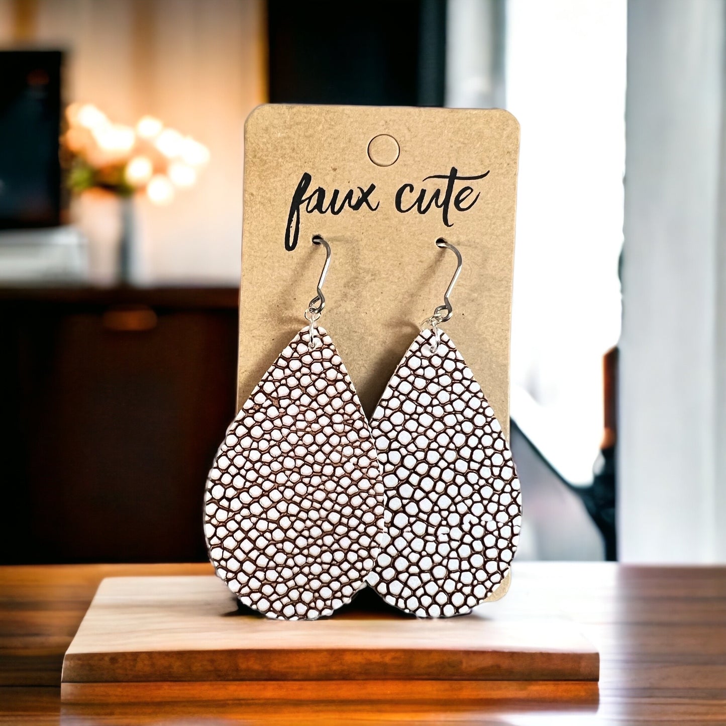 Pebbled brown earrings