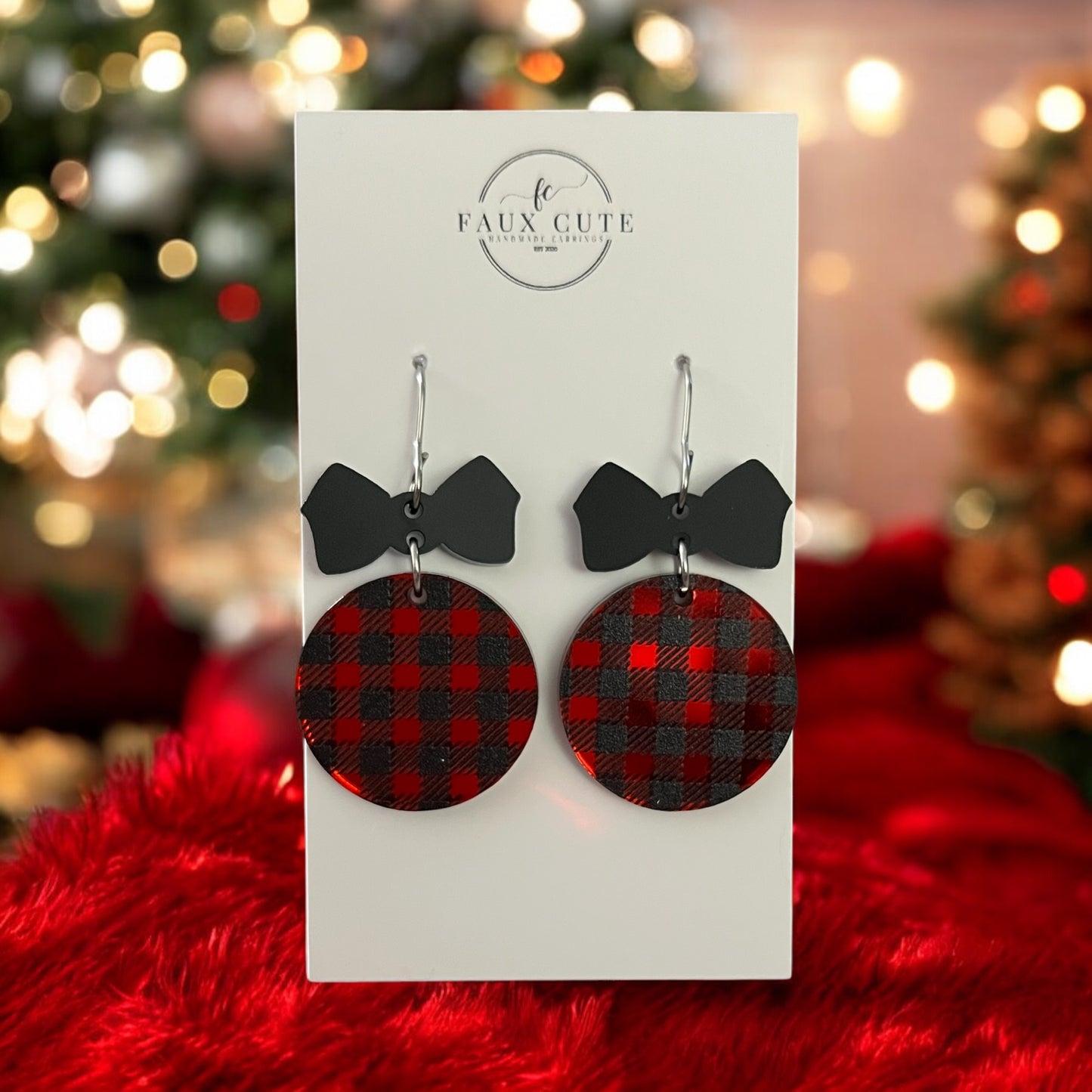 Mirrored Christmas Bulbs in Buffalo Plaid