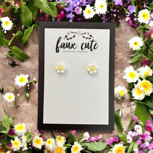 Daisy Stud Earrings