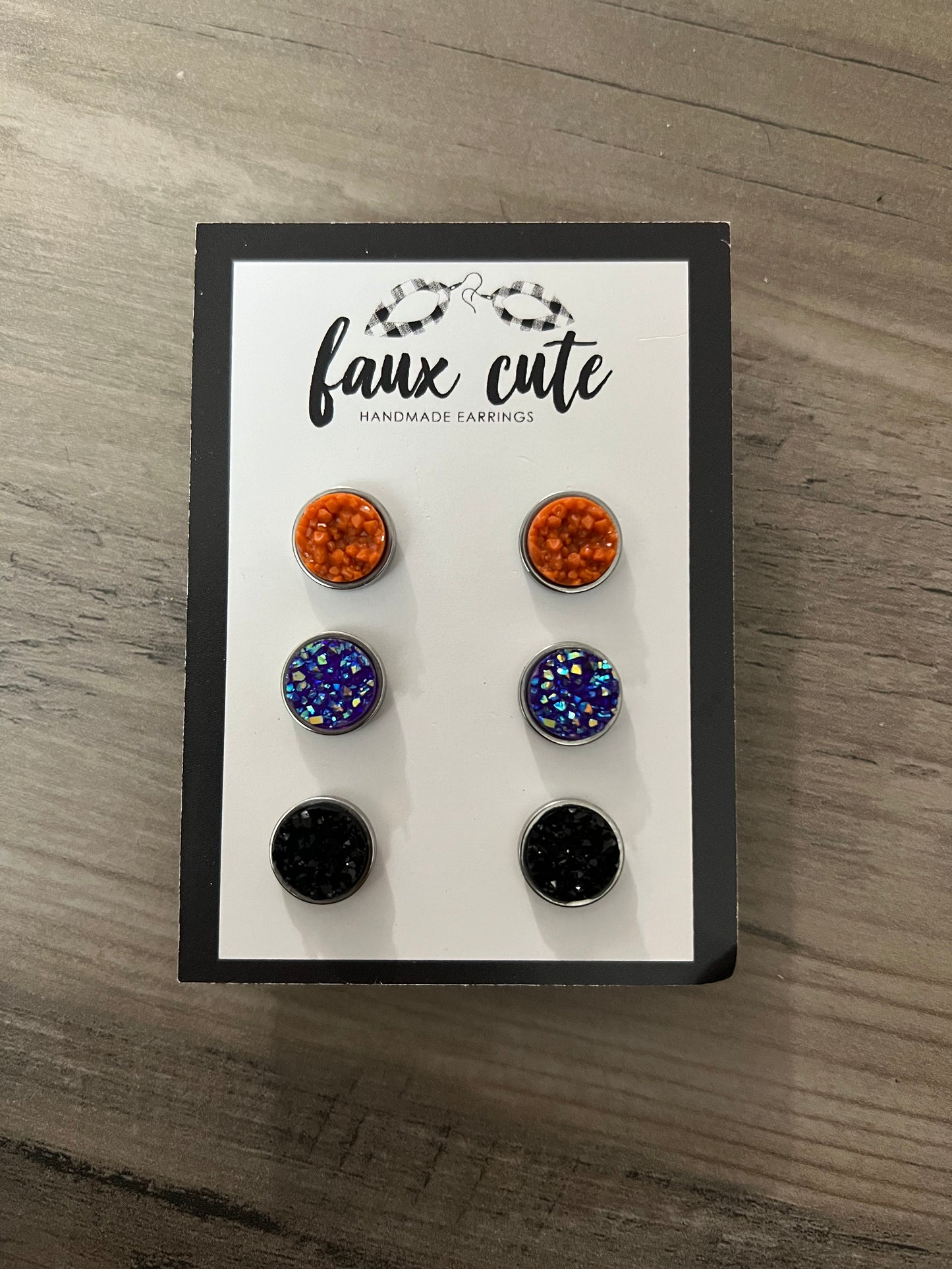 Hocus Pocus Stud Set