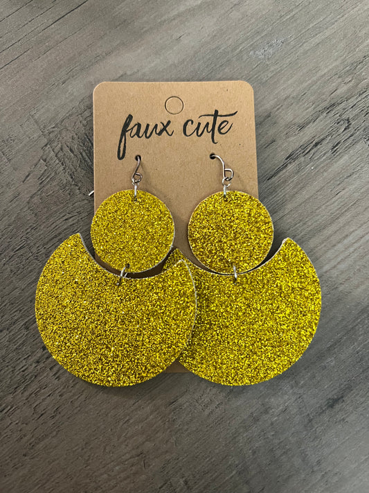 Fine glitter gold earrings