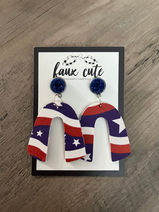 Patriotic horseshoe earrings